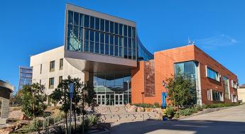 The Student Services & Administration Building at LAMC